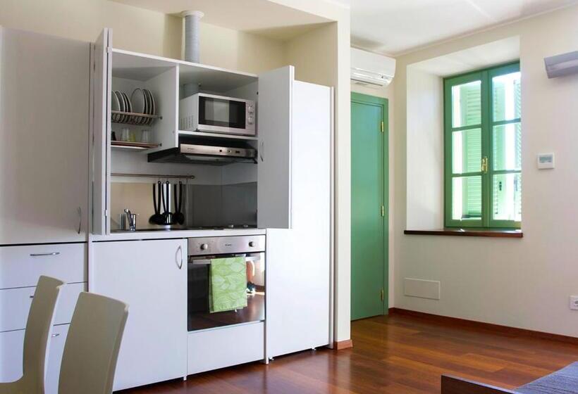 דירת חדר עם טרסה, Residence Delle Tre Corone