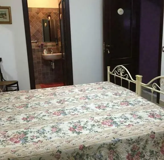 バルコニー付きデラックスルーム, B&b Ciritorno