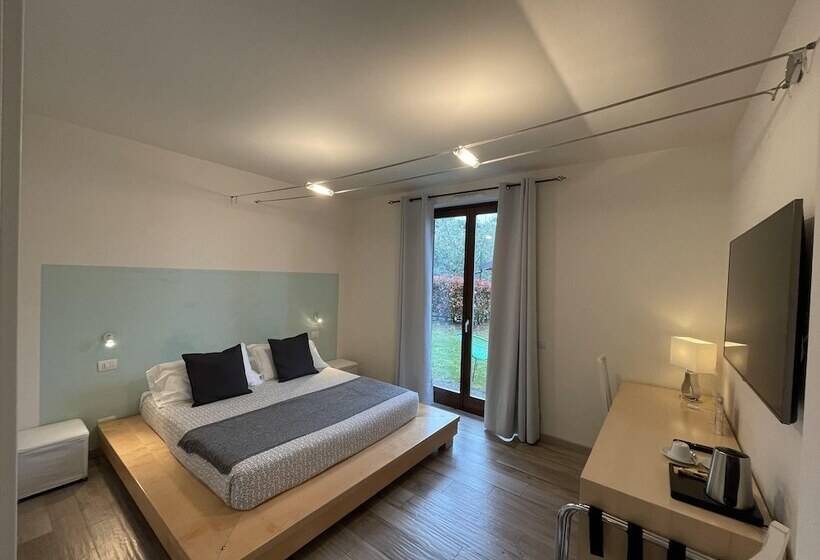 标准房带园景, Charming Bellagio Boutique