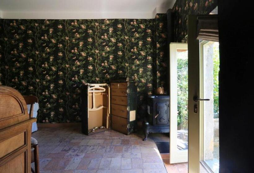 סוויטה עם טרסה, Corte Della Maesta Antica Residenza