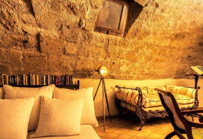 Дом 4 Спальни, Corte Della Maesta Antica Residenza