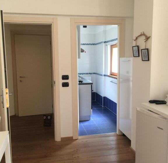 شقة غرفة واحدة, Garnì Dal Mozat