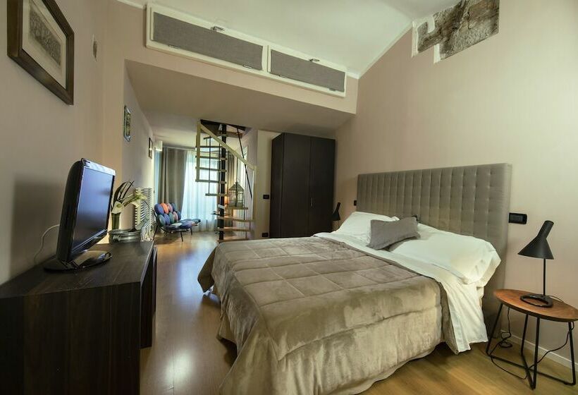 اتاق استاندارد, Il Battistero Siena Residenza D'epoca