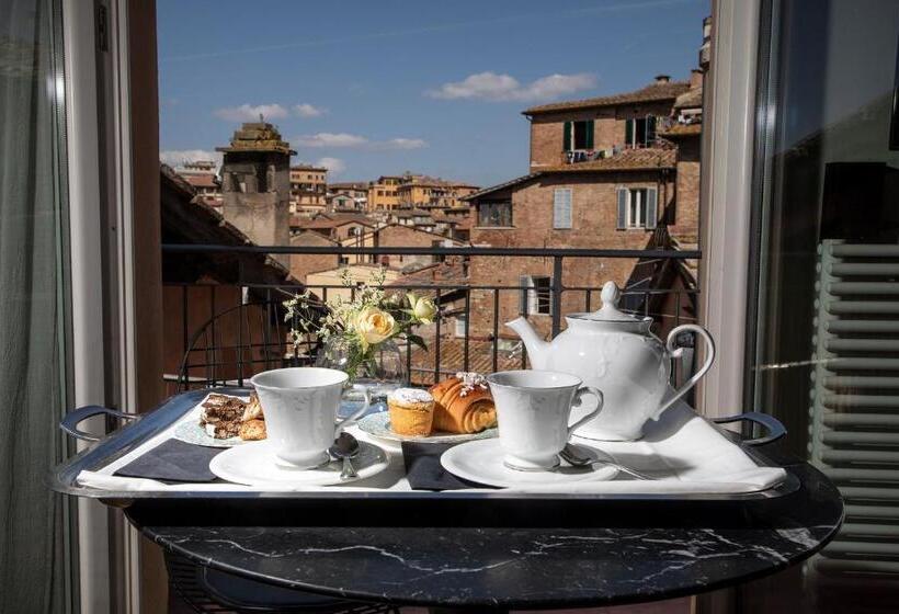 Suite with Terrace, Il Battistero Siena Residenza D'epoca
