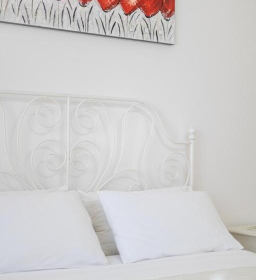 חדר משפחתי, La Gemma Del Salento