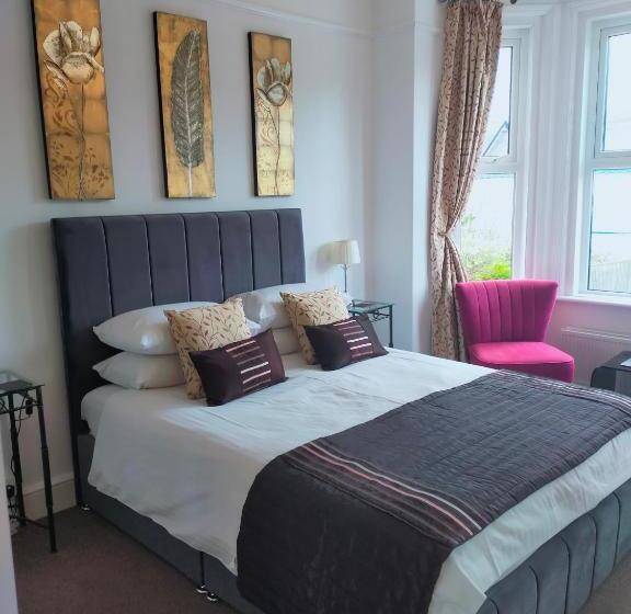 חדר סטנדרט עם מיטת קינג, The Groveside Guest House