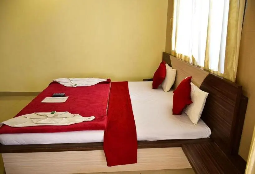 デラックストリプルルーム, Gugal Residency Mahabaleshwar