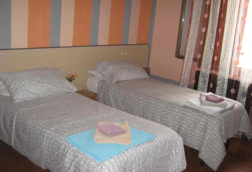 חדר סטנדרט נוף להרים, Sangalli