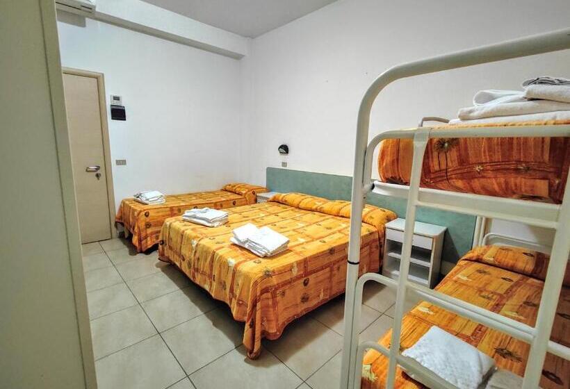 اتاق خانوادگی, Ben Hur