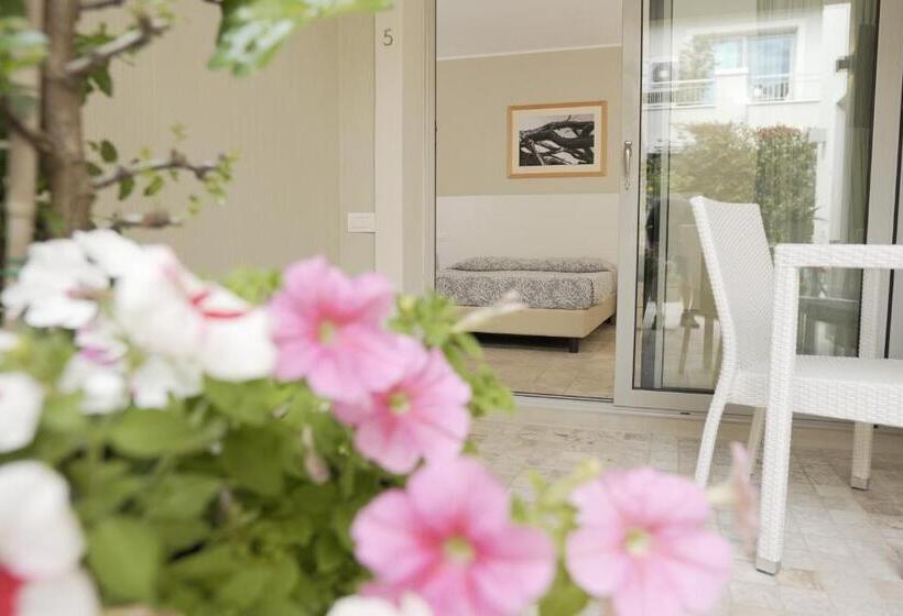 デラックスルーム, Domu Noa