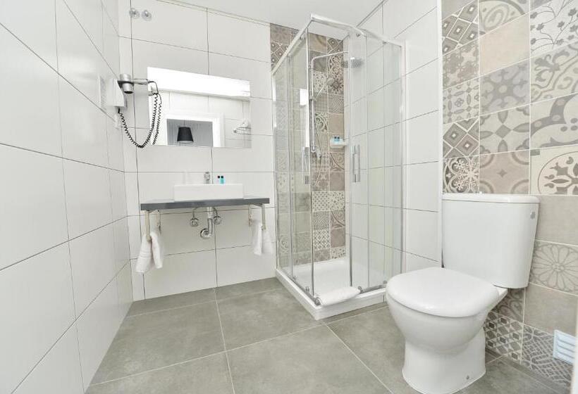 标准间, Don Rodrigues