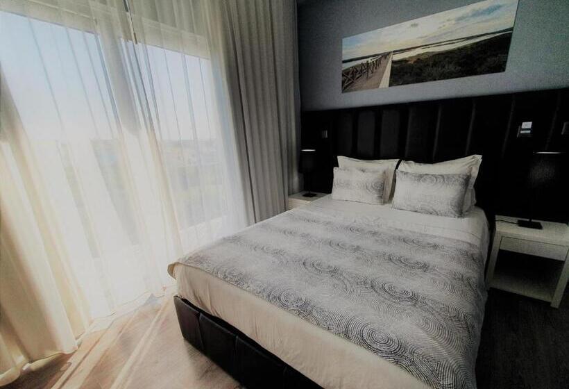 标准间, Don Rodrigues