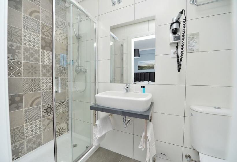 标准间, Don Rodrigues