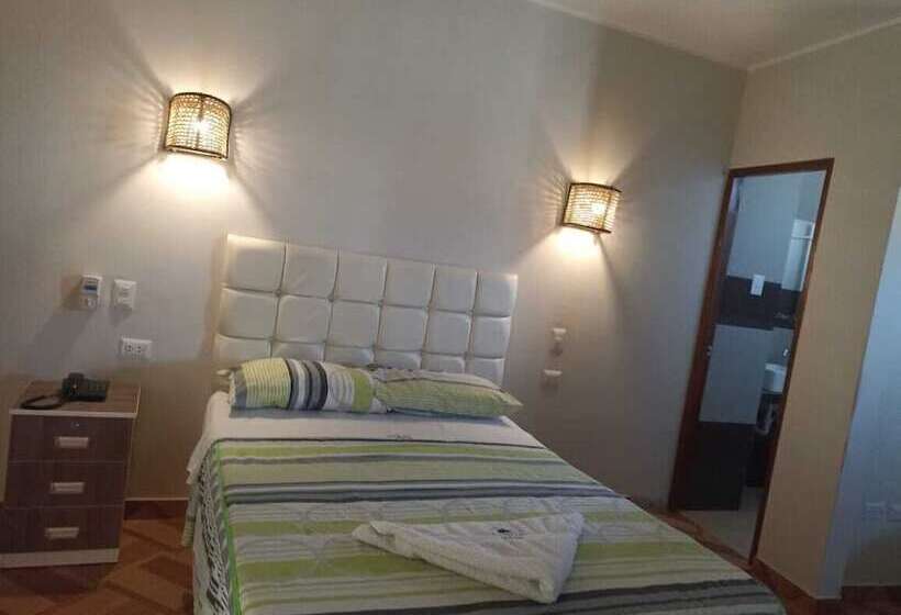 חדר סטנדרט, El Gran Caiman