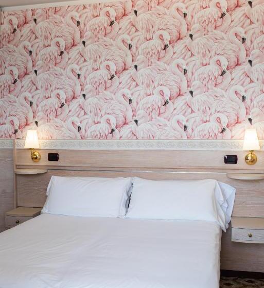 Номер Стандарт Вид на Море, Flamingo