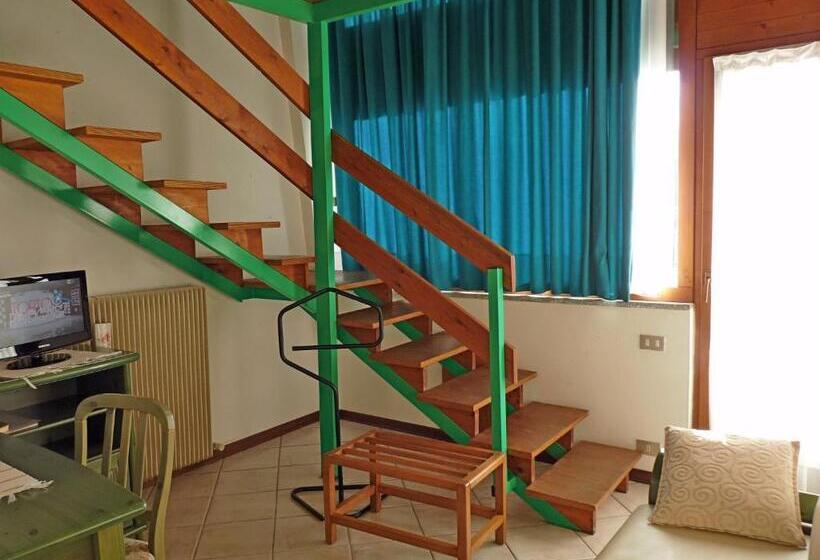 غرفة قياسية ذات إطلالة, Ristorante La Rosa