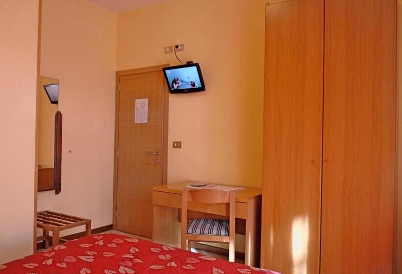 غرفة أساسية, Ristorante La Rosa