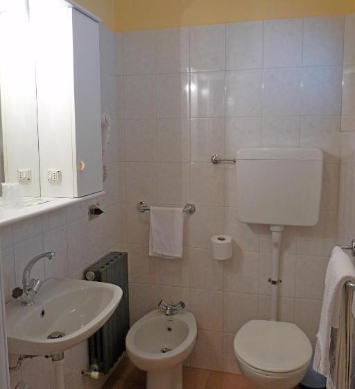 غرفة إقتصادية فردية, Ristorante La Rosa