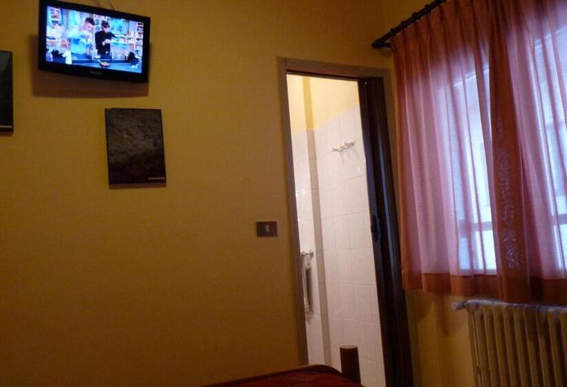 غرفة إقتصادية فردية, Ristorante La Rosa