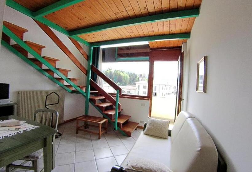 غرفة قياسية ثلاثية, Ristorante La Rosa