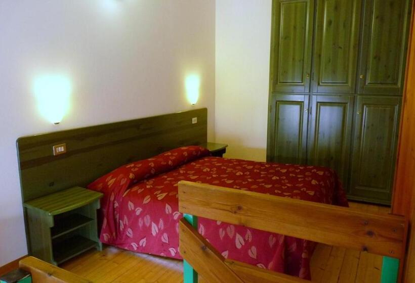 Номер Economy, Ristorante La Rosa