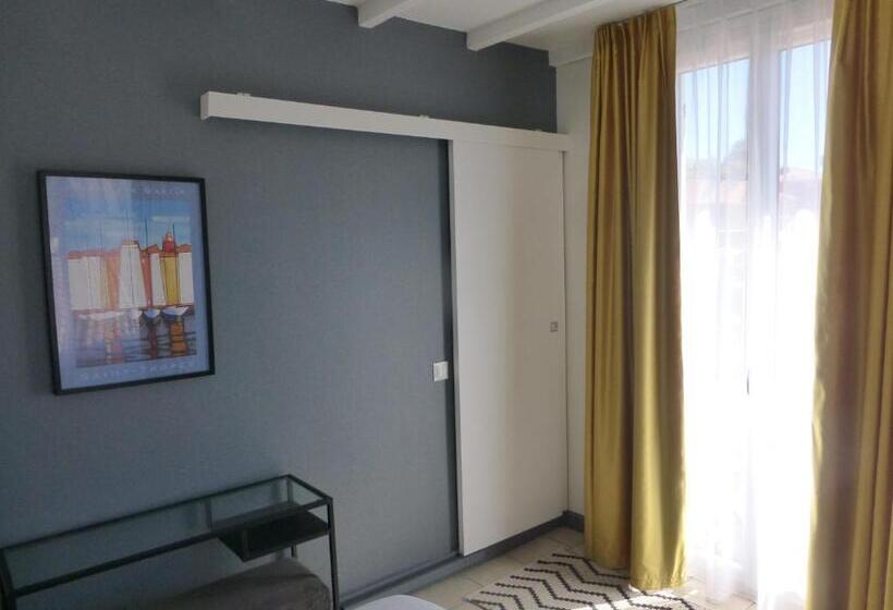 수피리어 룸, Le Castellamar