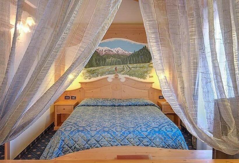 غرفة قياسية ثلاثية, Madonna Delle Nevi