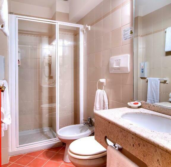 غرفة قياسية فردية, Madonna Delle Nevi