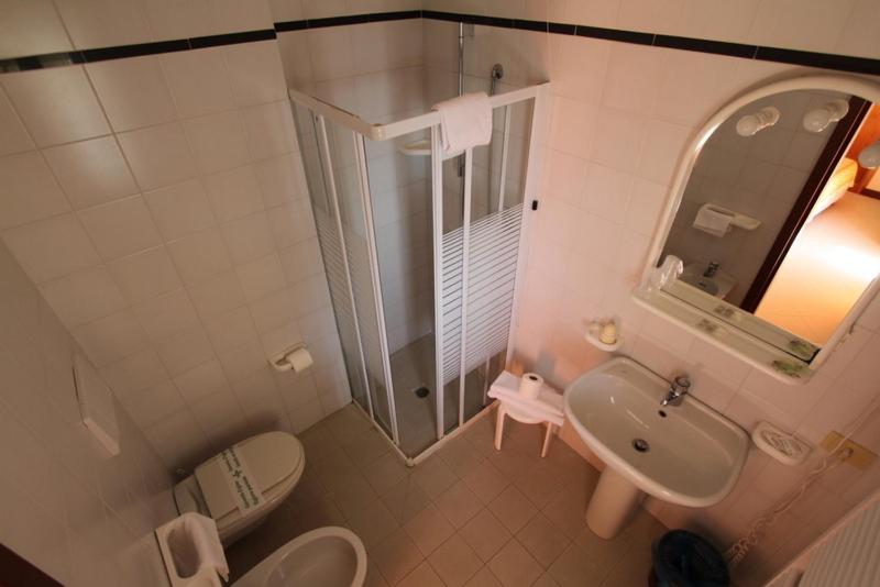 Номер Стандарт, Montecarlo