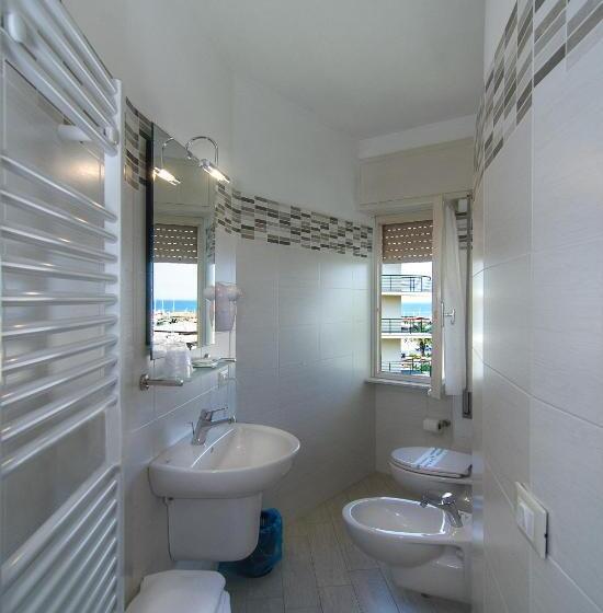 Номер Стандарт Трехместный, Montecarlo