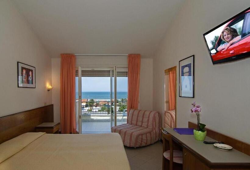 Номер Стандарт Трехместный, Montecarlo