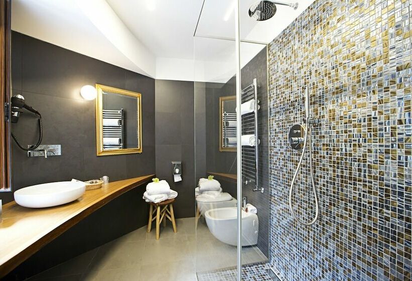 חדר סטנדרט, Tiro A Volo