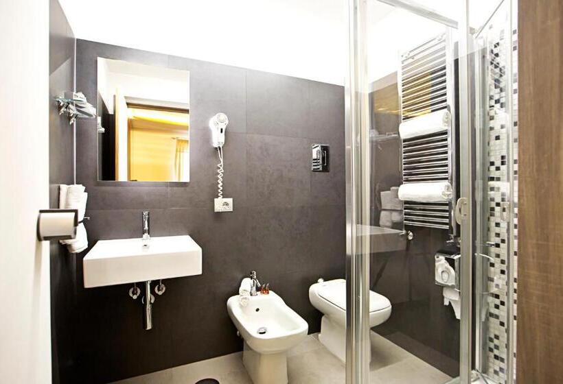 חדר סטנדרט, Tiro A Volo