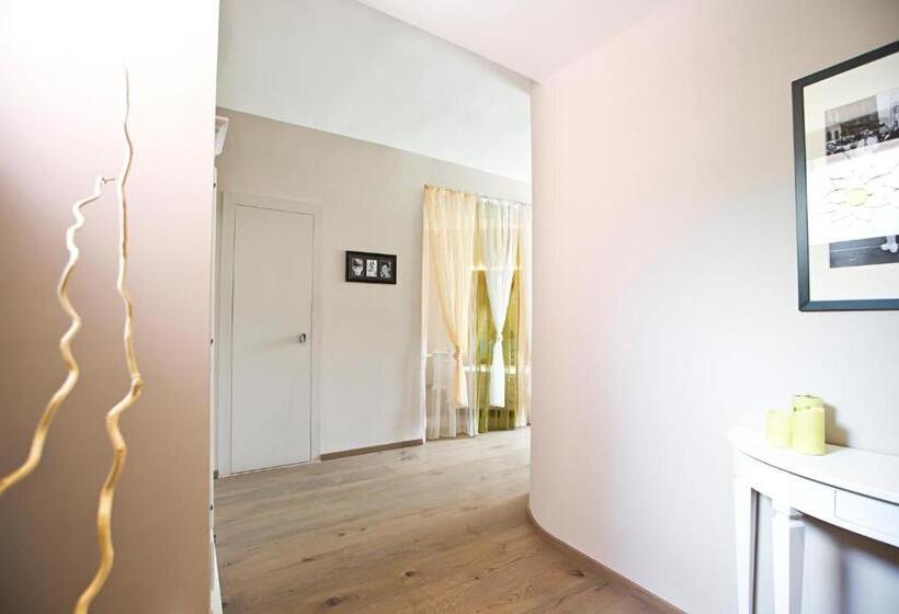 חדר סטנדרט לארבעה, Tiro A Volo