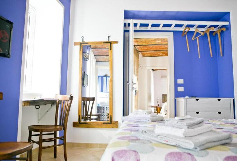 اتاق استاندارد, La Via Del Carretto B&b