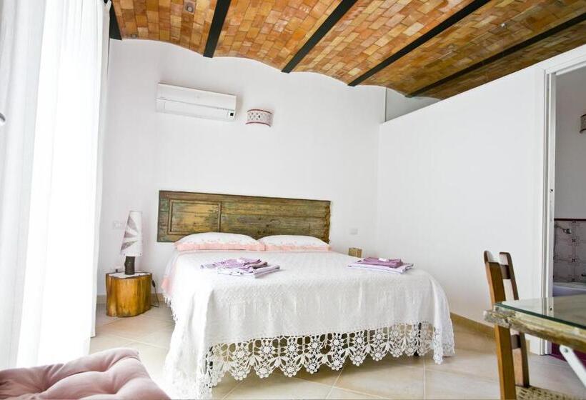 غرفة قياسية, La Via Del Carretto B&b