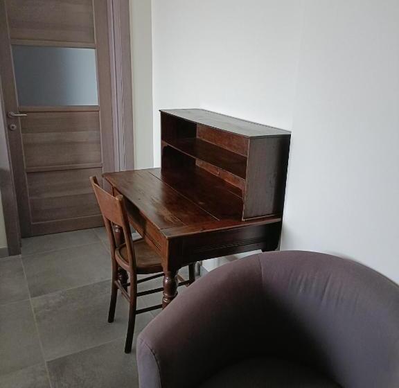 חדר סטנדרט, Rosatea B&b