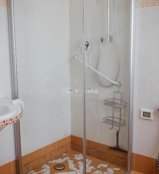 4 Bett Standardzimmer, B&b Timeout