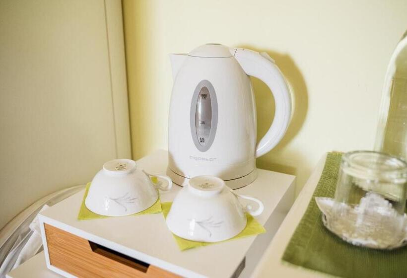 Classic room with balcony, B&b Timeout