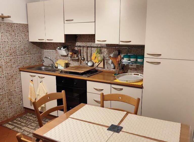 Classic room with balcony, B&b Timeout