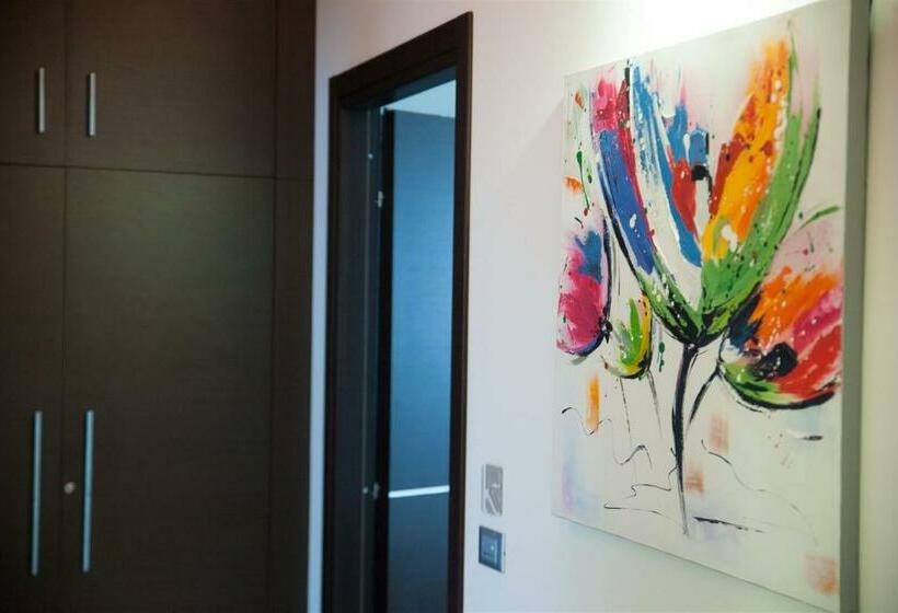 اتاق استاندارد, Kristal