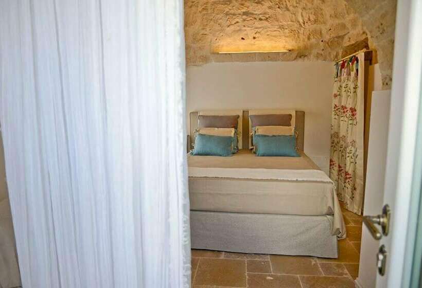 اتاق سوپریور, Leonardo Trulli Resort