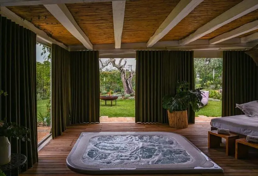 ハイドロマッサージバス付きスイート, Leonardo Trulli Resort