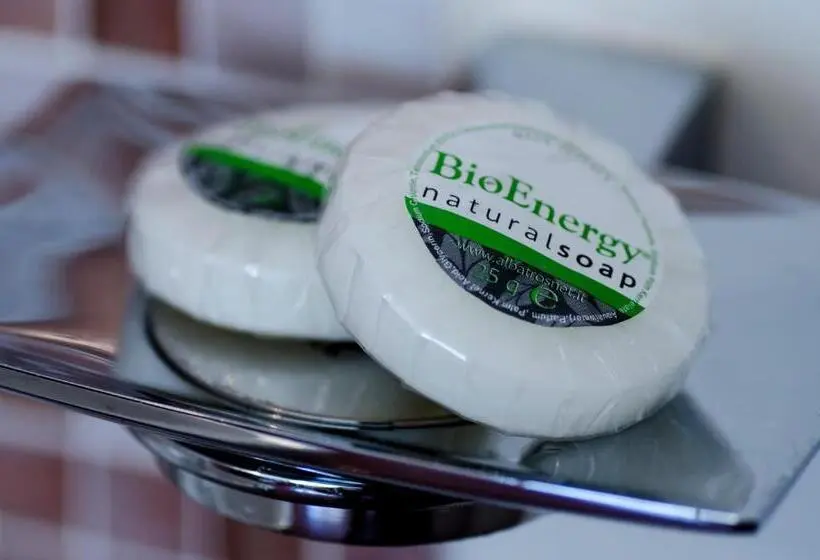 Standard Kolmen Hengen Huone, Portopalosuite