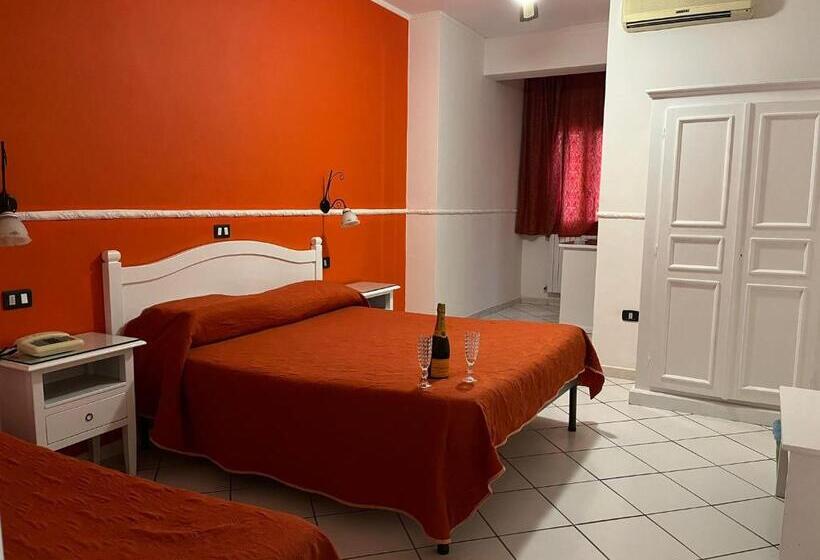 חדר סטנדרט לשלושה, Caribe