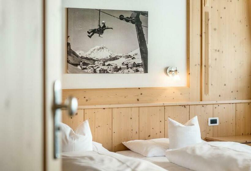 マウンテンビュースタンダードルーム, Ciasa Rü Blanch