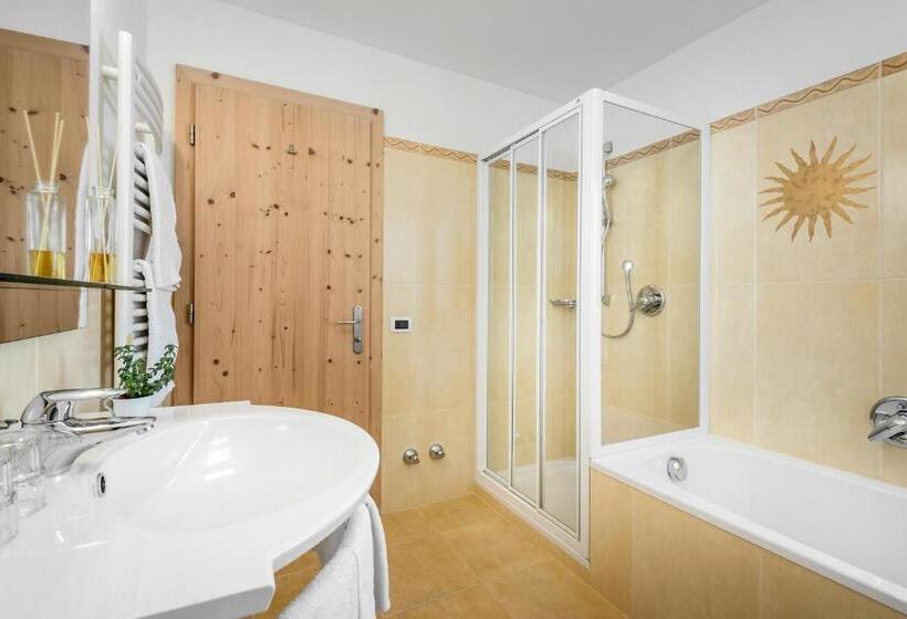 スタンダード4人部屋, Ciasa Rü Blanch