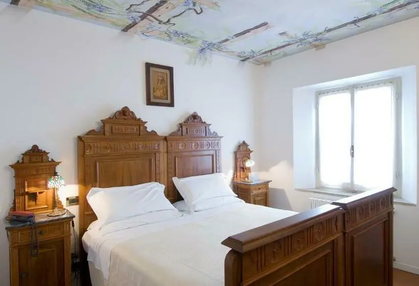 Habitació Estàndard, Della Porta