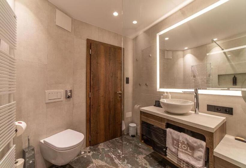 家庭房带园景, Familien Wellness Residence Tyrol