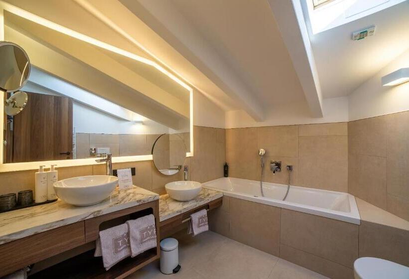 패밀리 스위트, Familien Wellness Residence Tyrol